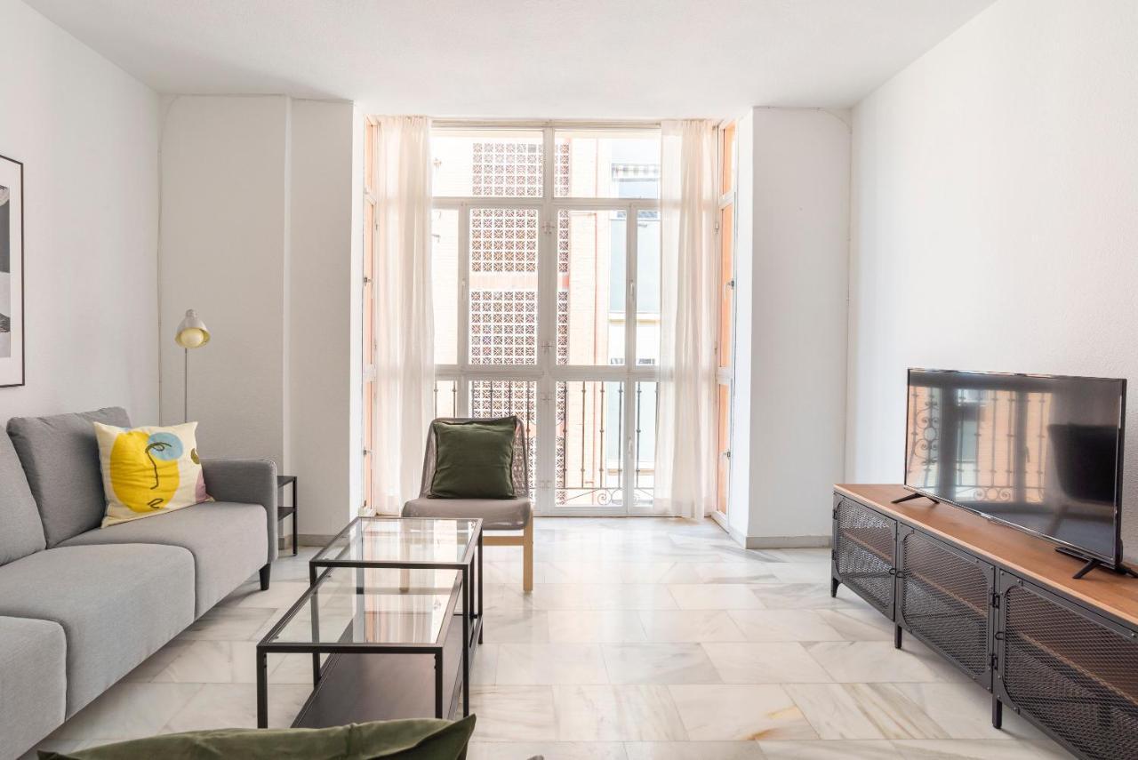 Lu&Cia Central Station 2 Parking Free Apartment Malaga Ngoại thất bức ảnh