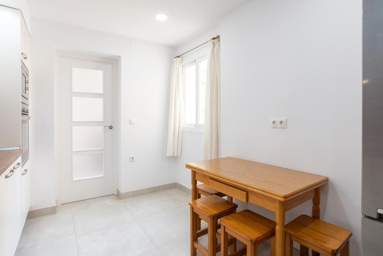 Lu&Cia Central Station 2 Parking Free Apartment Malaga Ngoại thất bức ảnh